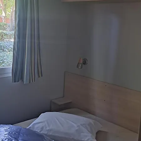 Sept Font אתר קמפינג אגדה